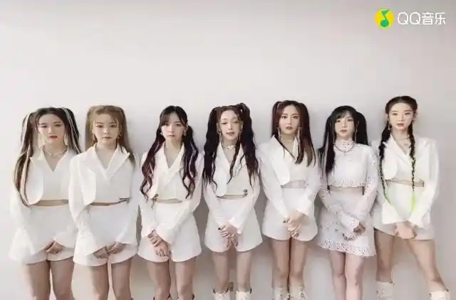 硬糖少女303双马尾qq音乐宣传视频