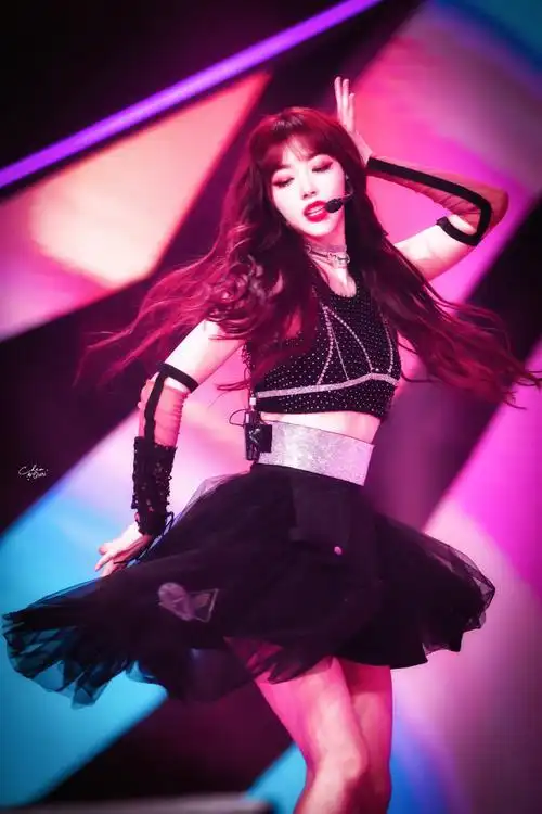 【孔雪儿】美图_神明-doki-腾讯视频