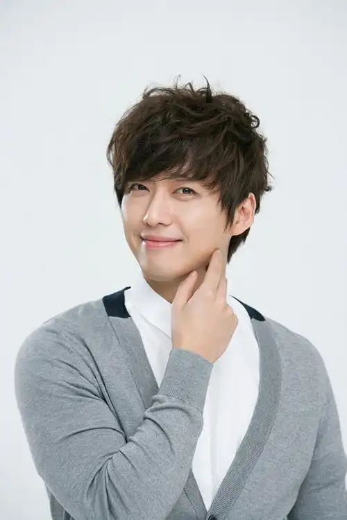 韩国男演员南宫珉