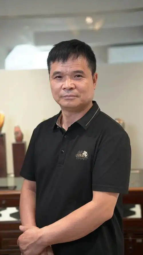 翡翠编织的簸箕,蝴蝶更绝!|玉雕|陈义|艺术_网易订阅