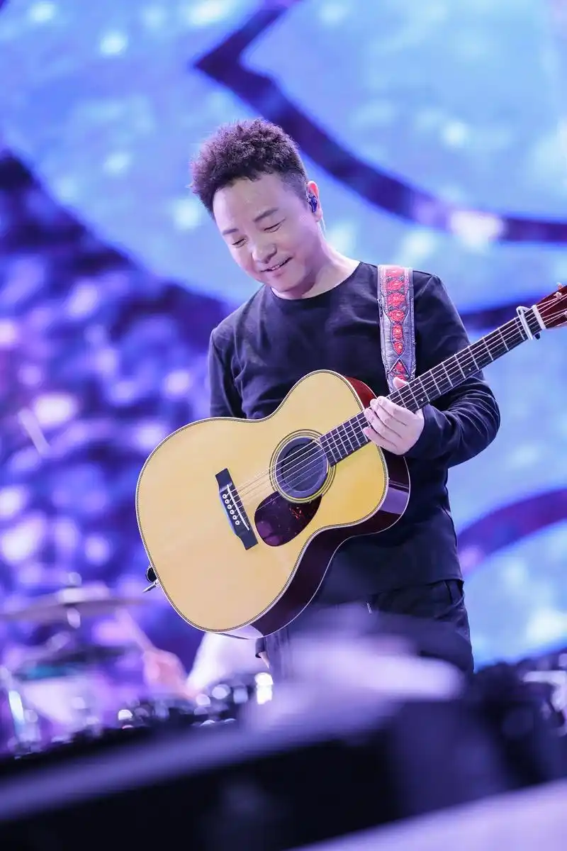 经典再同框叶蓓将携手许巍同台献唱