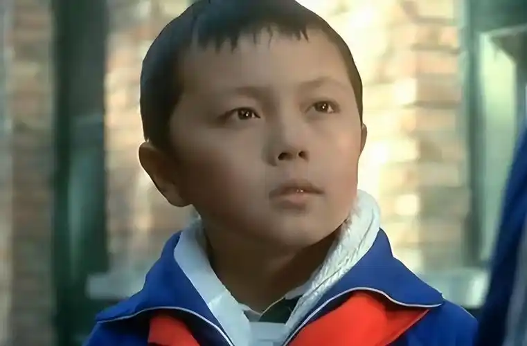 李连杰儿子谢苗从红极一时到隐姓埋名如今是否有遗憾