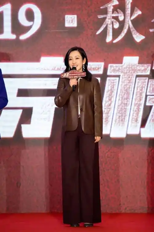 秦海璐太受宠吧!