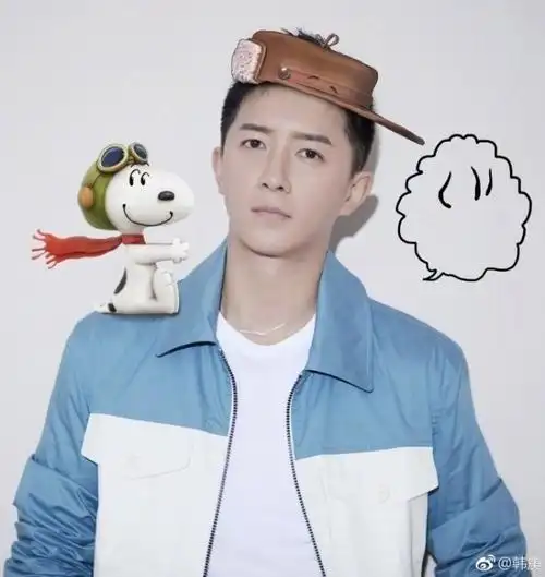 韩庚短发干练表情冷峻帅气