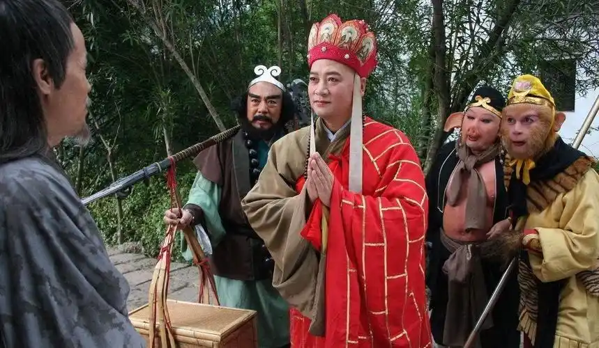 看过西游记的小伙伴都知道,在西天取经的路上只有唐僧师徒四人再加