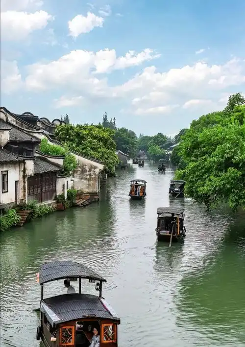 用上了 风景和人都拍得很好#华为mate60pro #江南 - 抖音