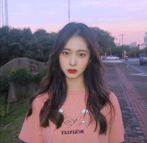 超好看的女生头像有气质 你是我热爱世界的原因