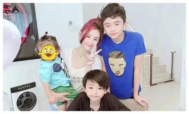 张柏芝称孩子是最亲近的人,怀第四胎期望诞下女儿?_儿子_挑战_未来