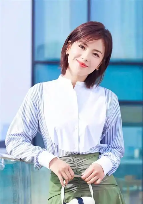 明星穿搭2-知性优雅型-刘涛