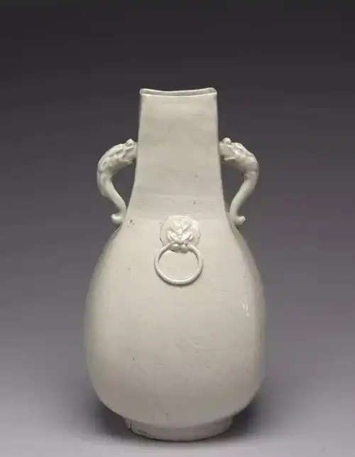 故宫与地宫里的定窑瓷器 ,难分伯仲 !