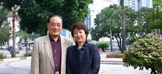 回顾庞学勤照顾精神病妻子46年再婚娶日本妻子长子已成骄傲