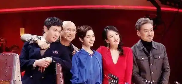 李保田的"女儿",黄磊的"妹妹",王晓晨演艺道路上的两个贵人_方依依