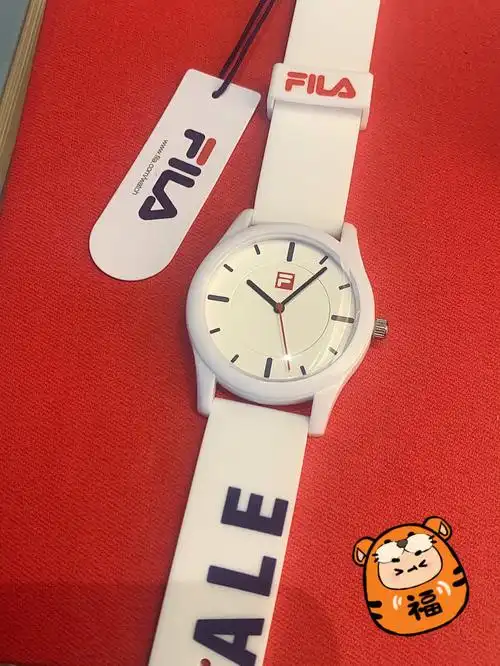 学生必备fila斐乐原创特色简约表盘手表