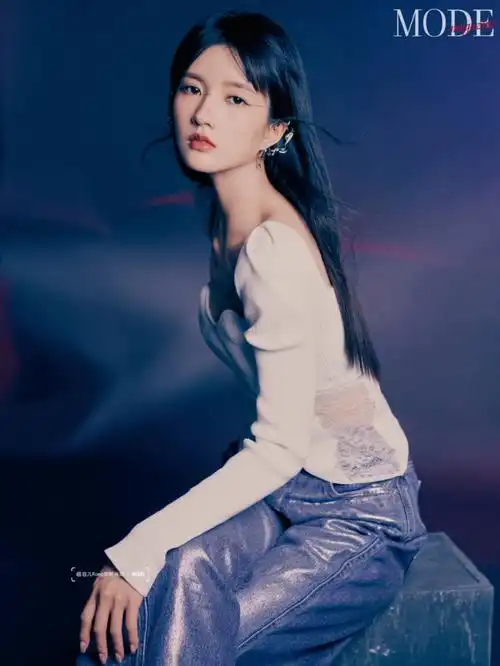 刘些宁机械少女大片