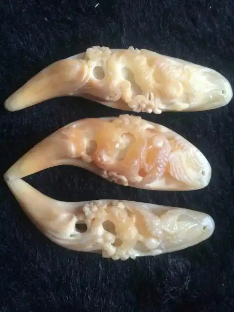 谁想要雕花的熊牙?进货进多了,成本价甩几个,装个锦盒就敢说1000多!