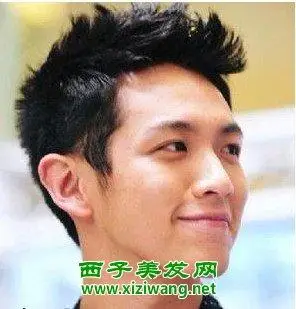柯震东飞机头发型图片,欣赏那些年的魅力