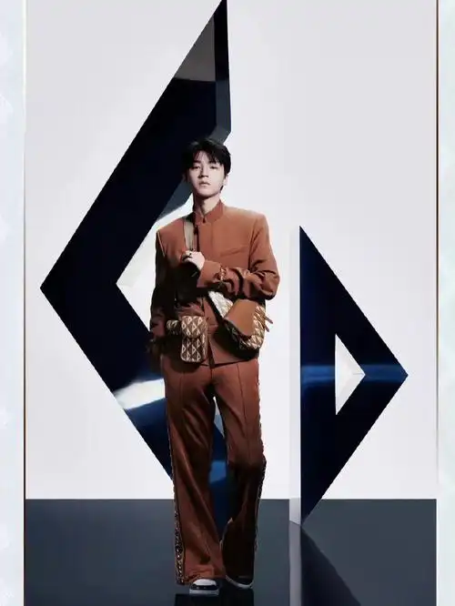 王俊凯最新图片