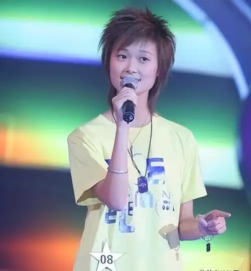 "05超女"李宇春的经历,将娱乐圈的真实写照,体现得淋漓尽致