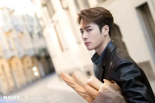 王嘉尔xd社naver米兰时尚高清大图嘎嘎的新壁纸又来了