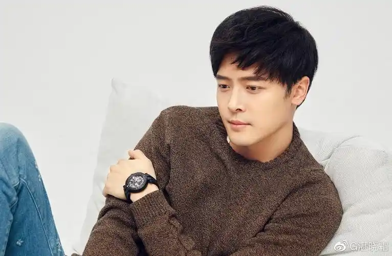 比如让大家朗朗上口的《加油,好男儿》,而付辛博便是从这档节目以第二