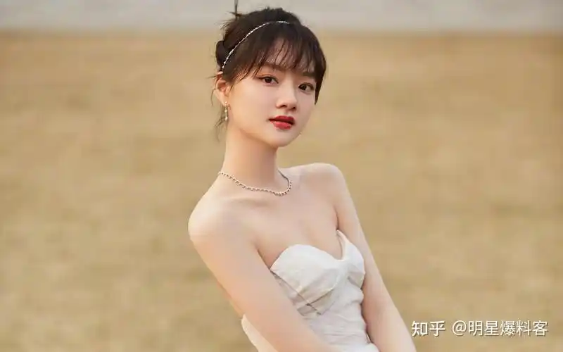 八卦爆料:迪丽热巴,张艺兴,薛之谦,任敏,盖玥希,丁禹兮 - 知乎