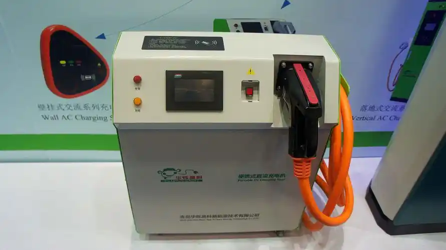 便携式直流充电机