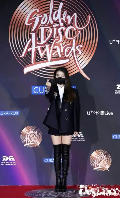 韩国歌手李知恩