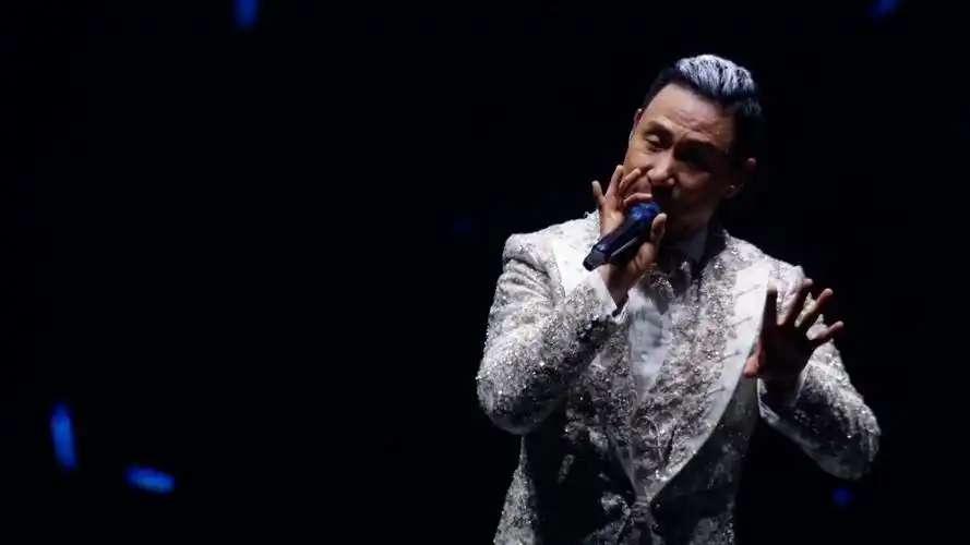 张学友《春风秋雨》,2019世界巡回演唱会(香港站)