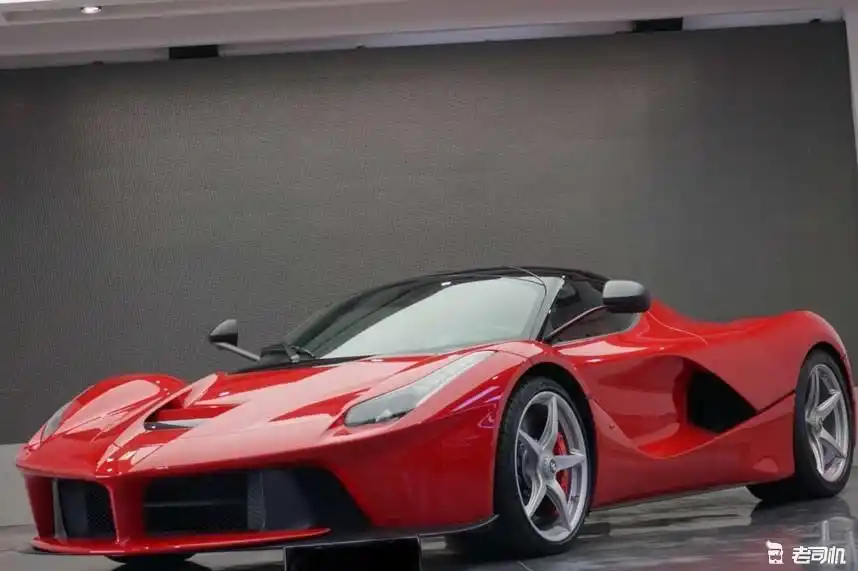 王者气质 全球限量499台法王 laferrari 6.3l
