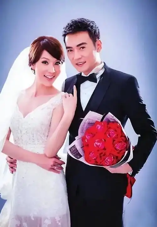 焦恩俊:被妻子夺走亿万财产和女儿,净身出户后母亲成为他的依靠