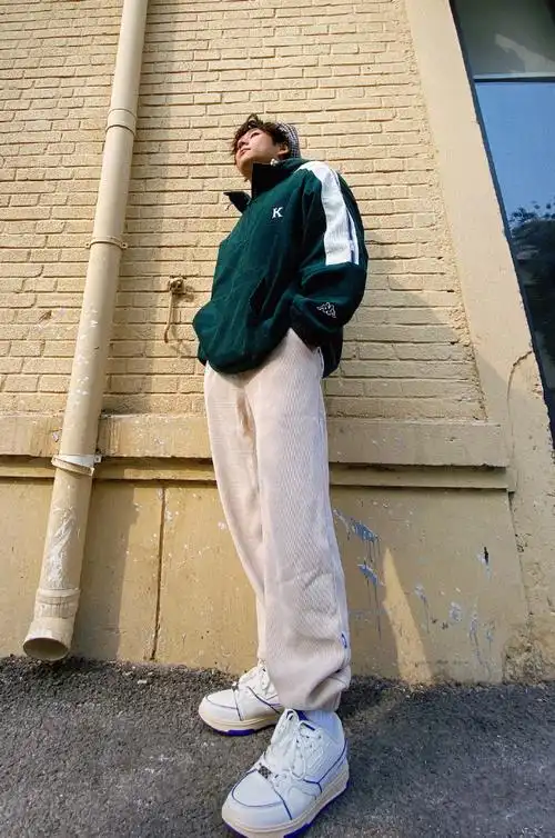 邂逅暖huhu#换季的衣柜里总缺少一款合适的鞋子来搭配～发现孙艺洲