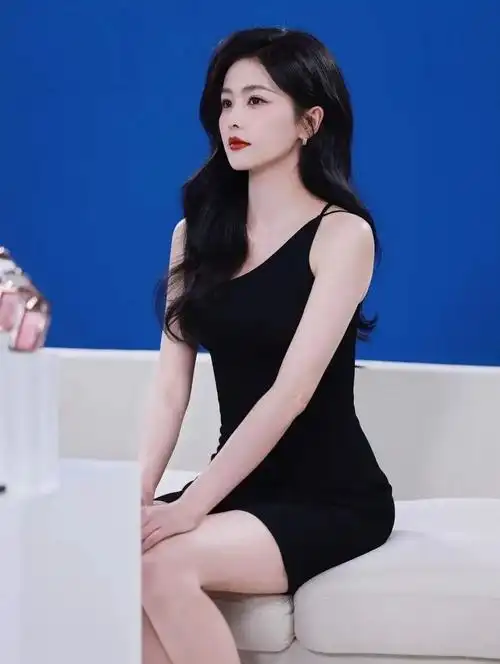 白鹿的身材和颜值,是最被低估的了吧_腾讯新闻