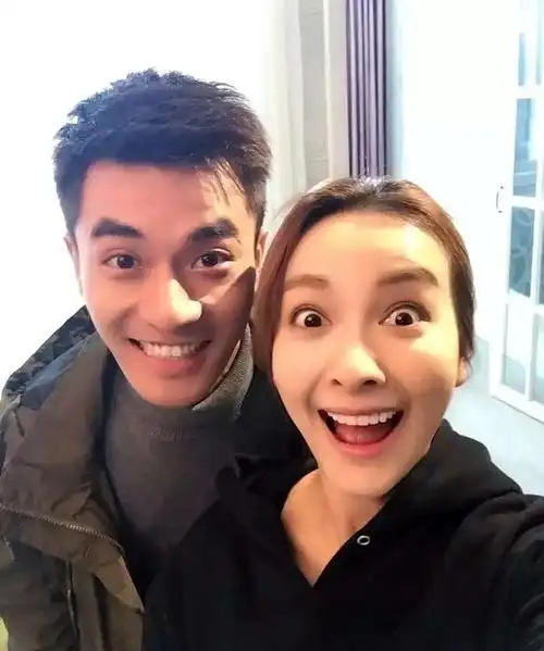 吴昕郑凯恋情再添实锤,两人感情稳定已同居,在一起多年拒不承认