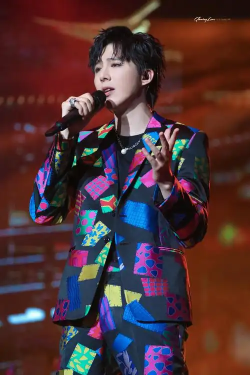 摩登兄弟刘宇宁成都演唱 官宣海报图公开