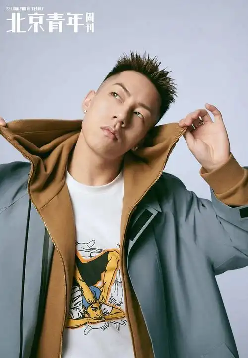 casper卡斯柏: 追光不止 传递能量_balance