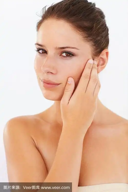 享受皮肤光滑的感觉