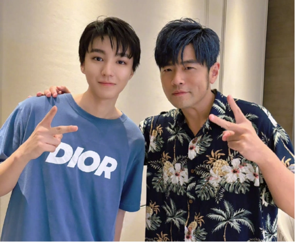 这一次,被"双j"邀请的王俊凯,用实力证明自己的"江湖地位"