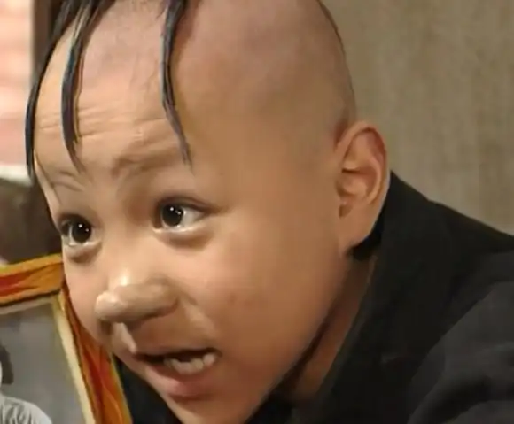 【【圈内那点事】他9岁时凭3根毛成最红童星,18年后重返舞台令人吃惊!