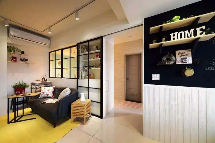 50㎡简装两房,两人一狗三餐四季,小户型里的幸福感