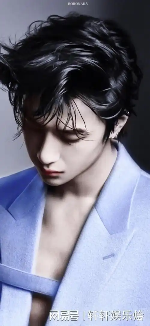 王一博高清美图30张