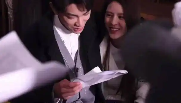 观众"粉"的从来不是他的颜值_演技_张予曦_周时韫