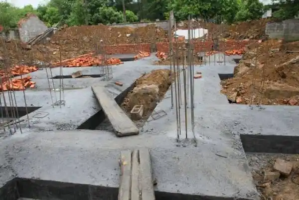 农村自建房毛石基础