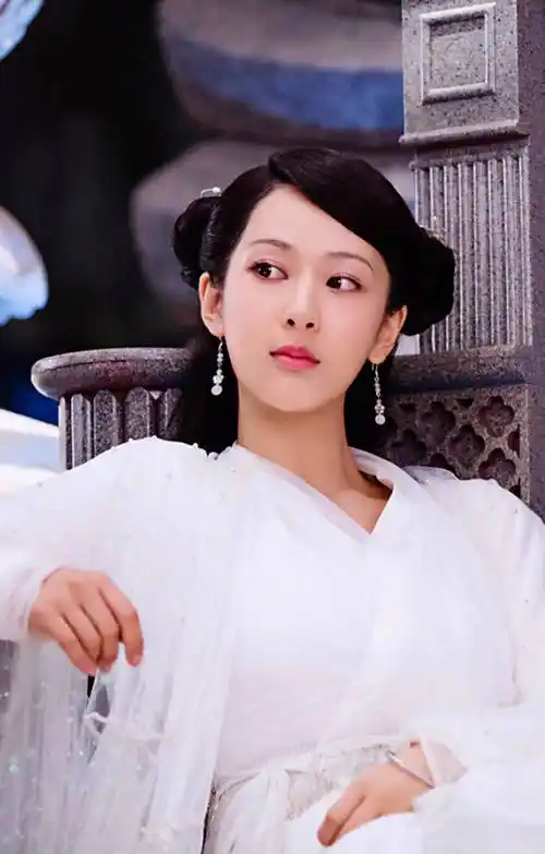 莫小棋预言杨紫2023年恋情?