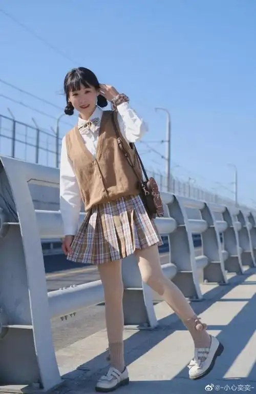 jk校服:姜饼女孩