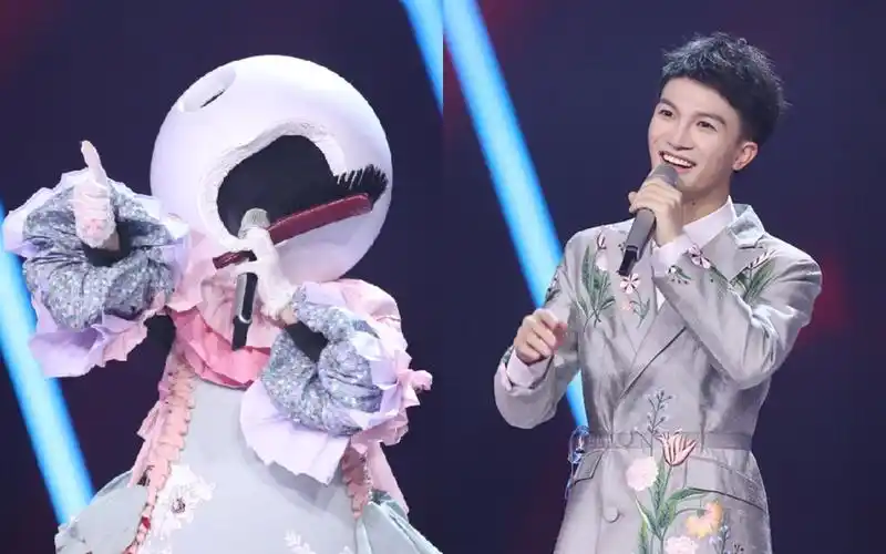 周深2018综艺蒙面唱将猜猜猜第三季宫廷背包客歌曲纯享演唱合辑