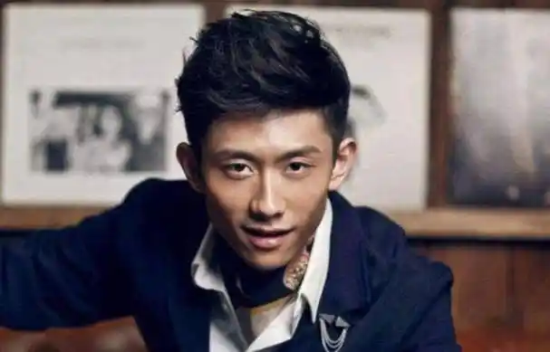 少年的你》的易烊千玺,也不会去说小小年纪却被称为"老戏骨"的张一山