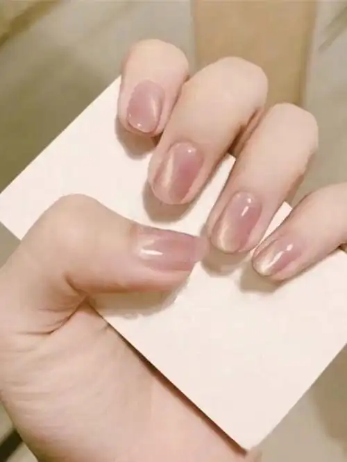 头条问答 - 夏季适合什么颜色猫眼美甲?(7个回答)