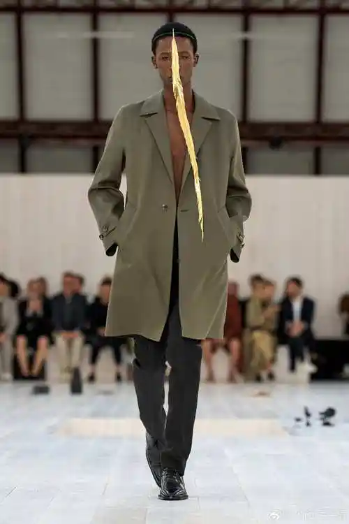 loewe2025春夏男装秀