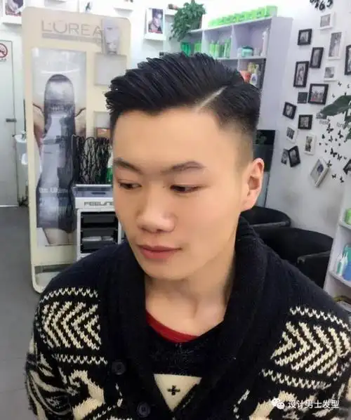 今年男发流行"一边倒"