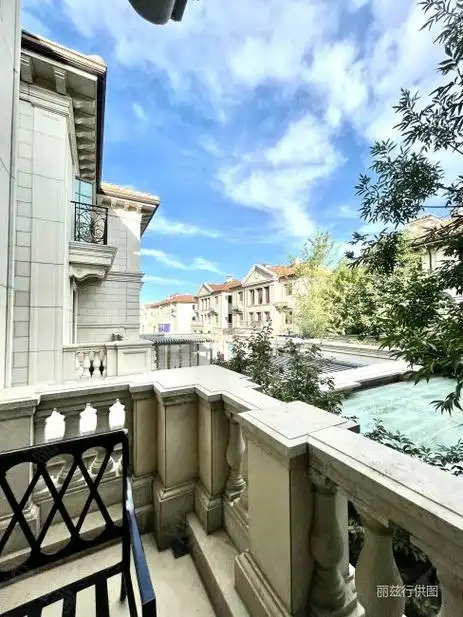 北京庄园精装满配纯独栋)新盘准现房)法式石材外立面)户户泳池